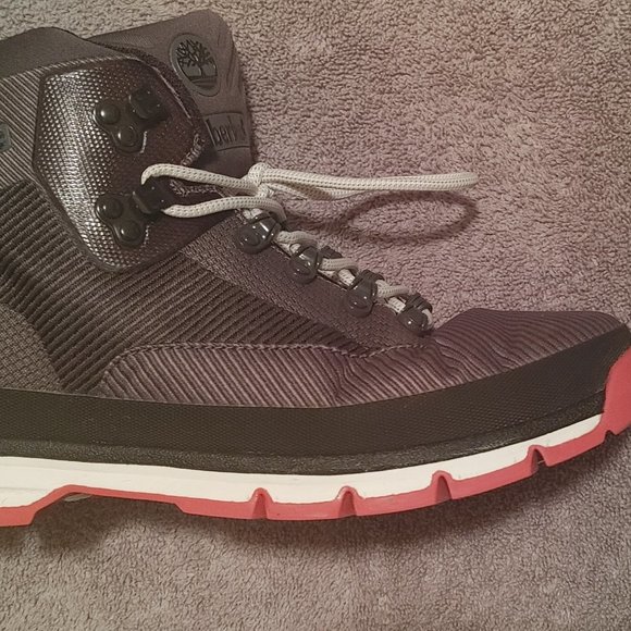 Timberland Otholite Boots - Picture 2 of 9